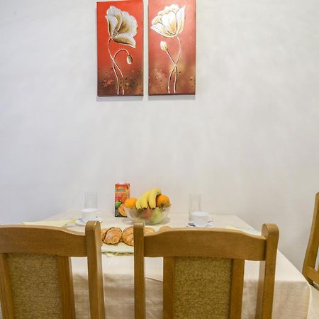 Accommodation Mamut Trogir Exteriör bild